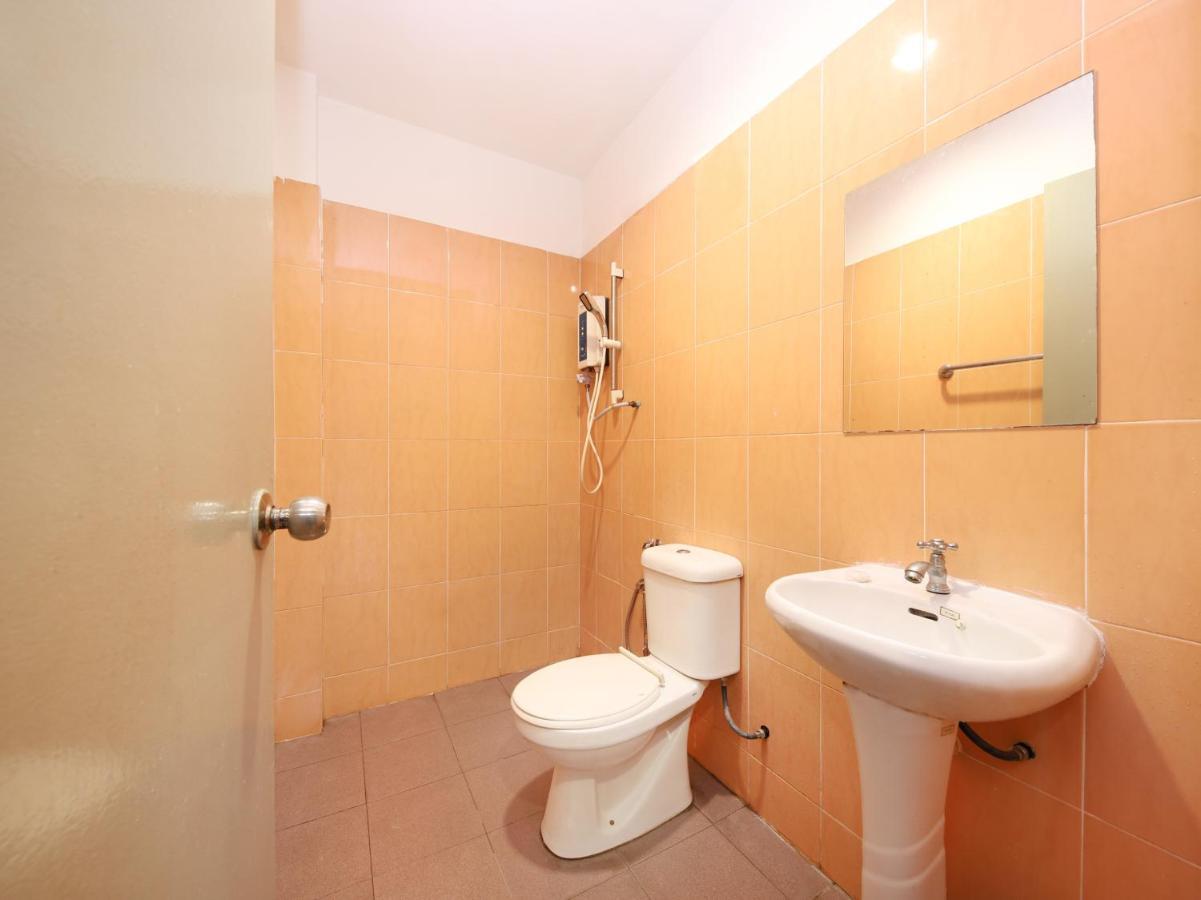 Oyo 89676 Hotel 22 Seremban Luaran gambar